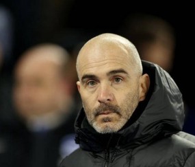 纽卡2-0战胜切尔西：双中场破门展现战术优势，埃迪豪策略获胜关键
